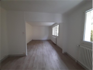 t5 à la location -   70200  LURE, surface 66 m2 location t5 - UBI483914348